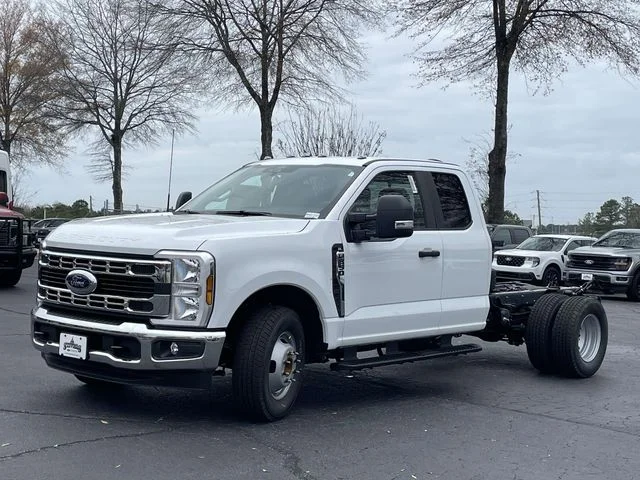 New 2026 White Ford XL image 24
