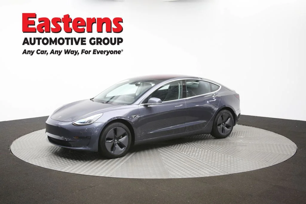 Used 2018 Gray Tesla Long Range image 53
