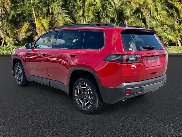 New 2026 Red Hot Pearl-Coat Exterior Paint Jeep Limited image 3