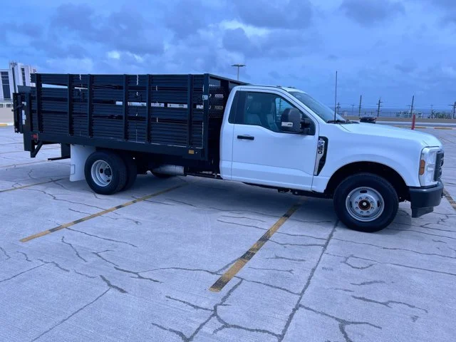 New 2025 OXFORD WHITE Ford XL 12ft Stakebed GVWR 14,000lbs w/Tommy Lift Gate image 7