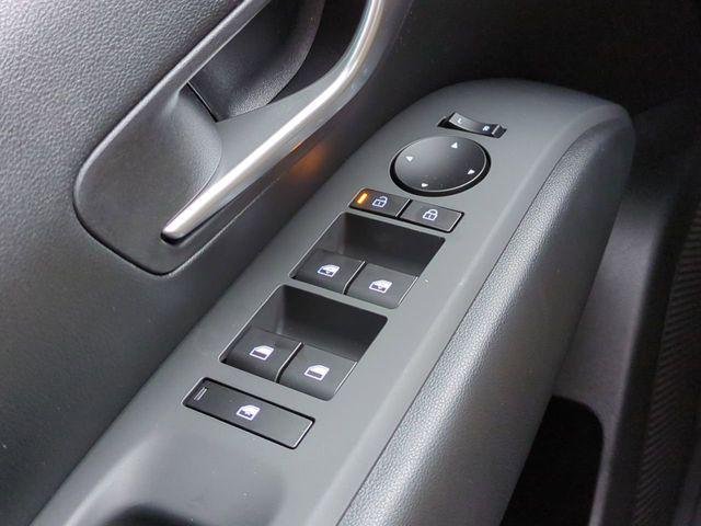 New 2026 White Hyundai SEL AWD image 22