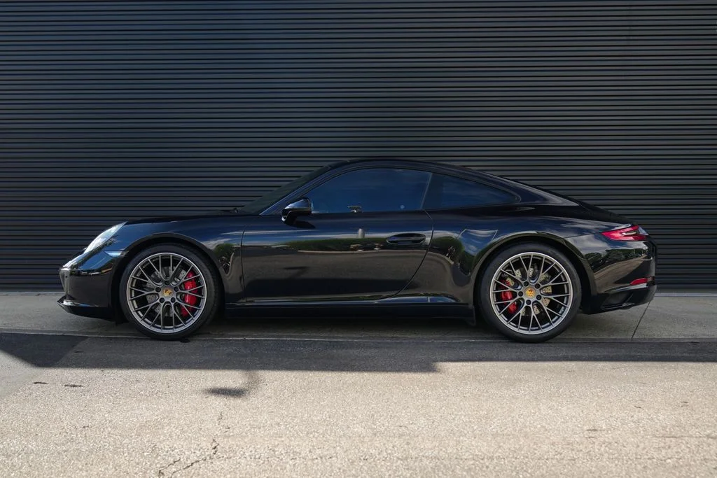 Certified Used 2018  Porsche Carrera S image 2