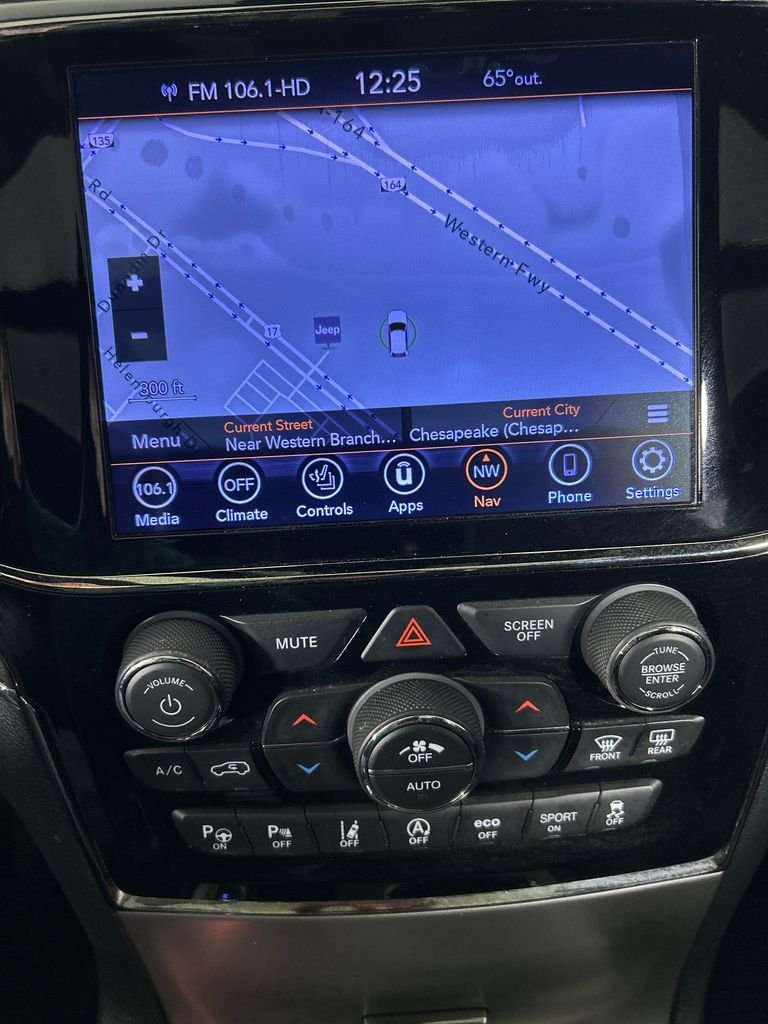 Used 2020 White Jeep Overland image 14