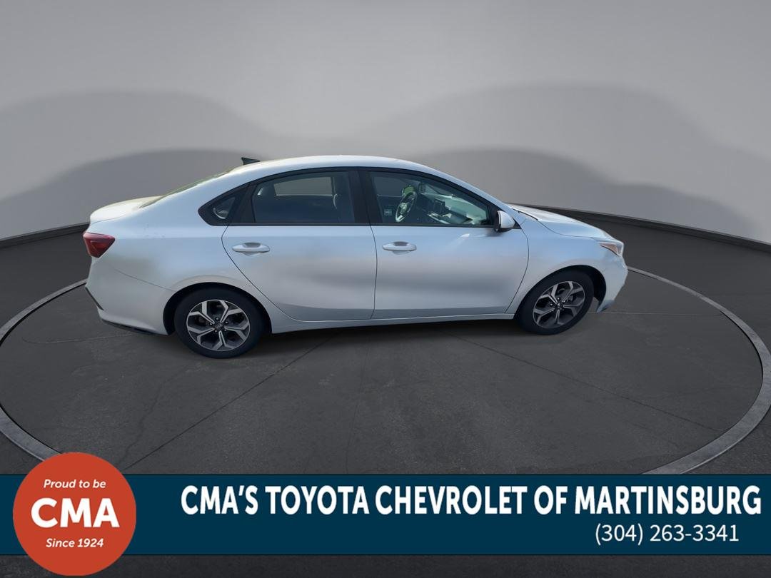 Used 2019 Silky Silver Kia LXS image 9