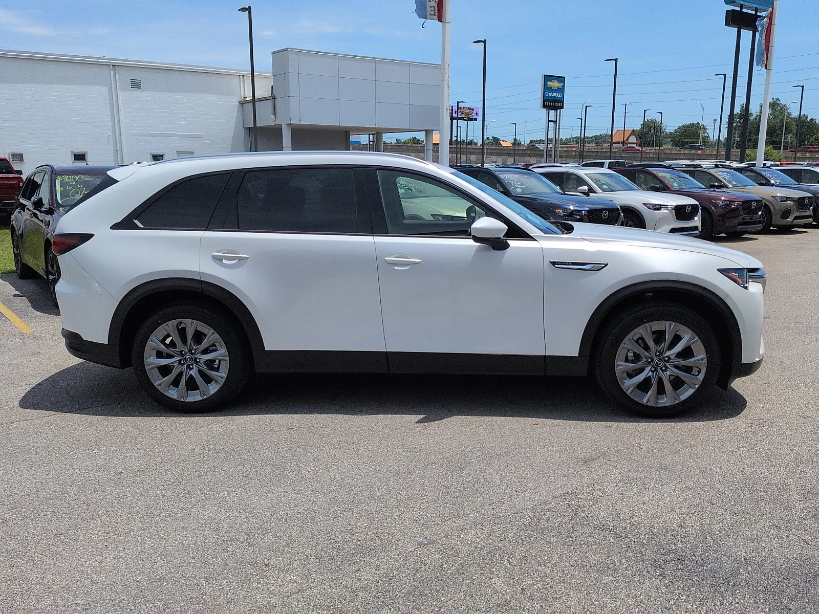 New 2026 Rhodium White Premium Mazda Preferred image 2