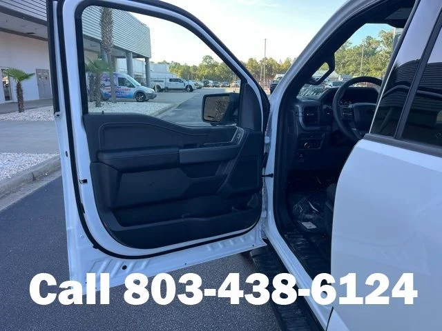 New 2026 Oxford White Ford XLT image 5