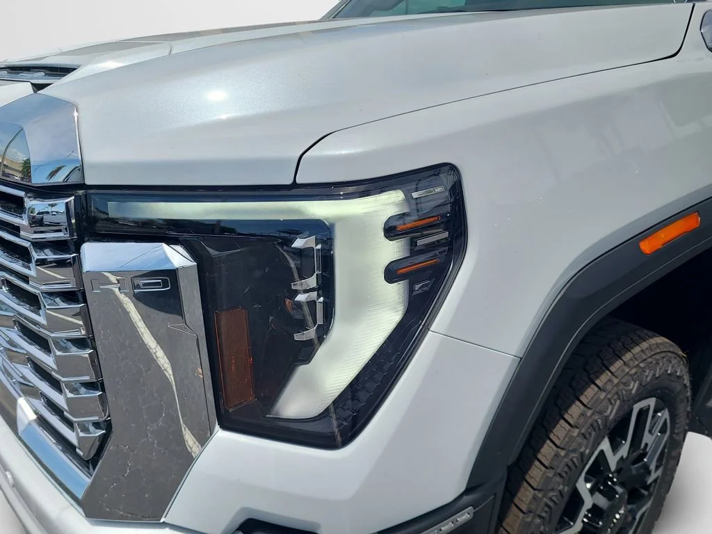 New 2026 Glacier White Tricoat GMC Denali image 26