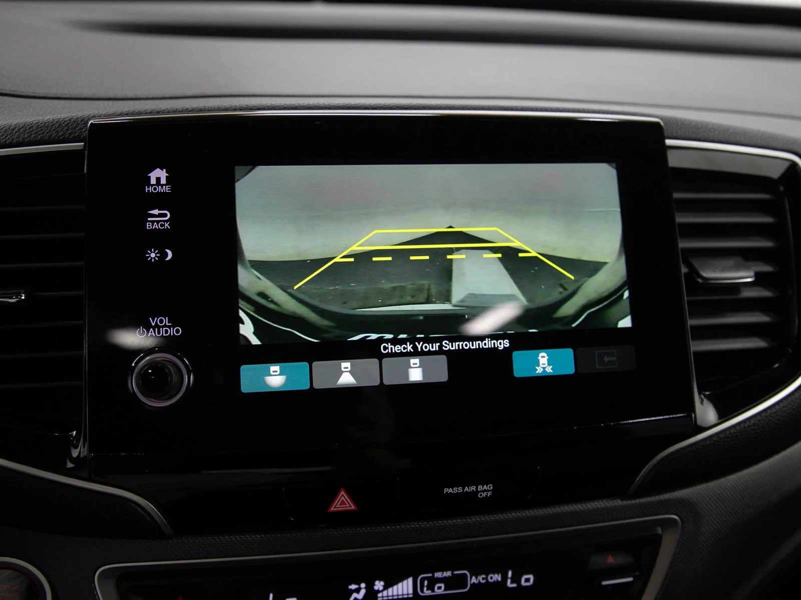 Used 2023  Honda TrailSport AWD image 27
