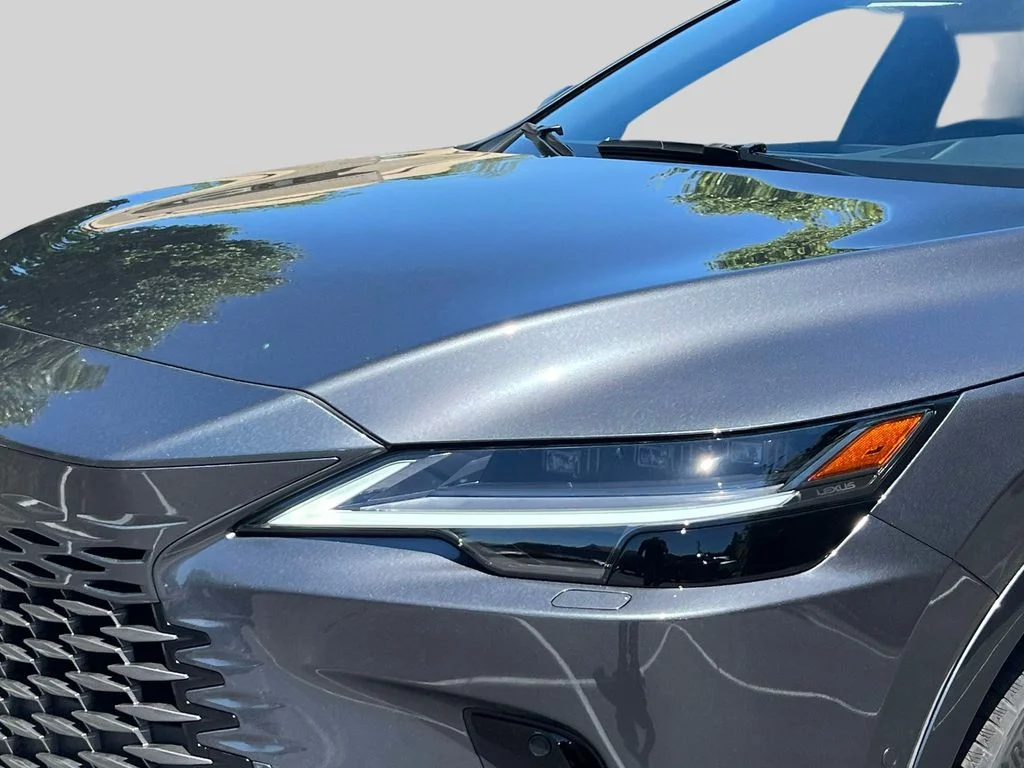 2026 Lexus RX 450h+ Luxury - Photo 8