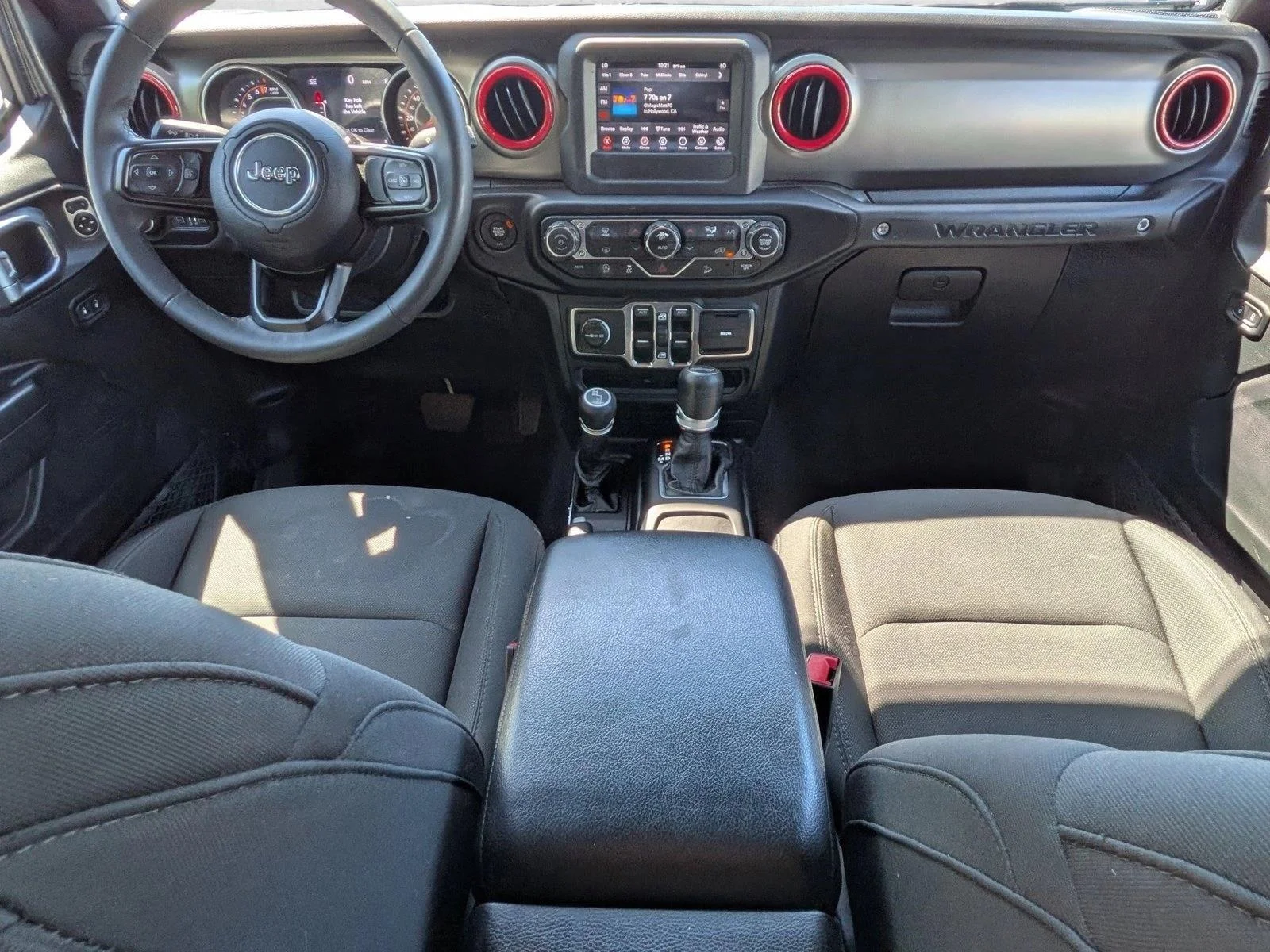 Used 2019 Granite Crystal Metallic Clearcoat Jeep Sport S image 16