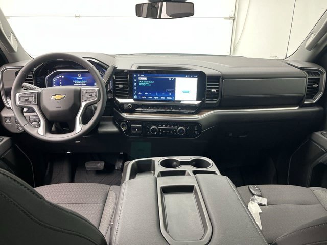 Used 2026 Summit White Chevrolet LT image 4