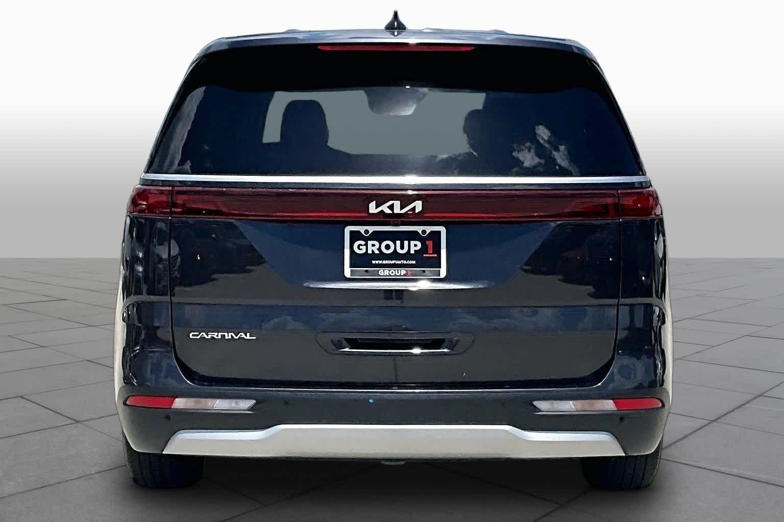 Certified Pre-Owned 2023 Kia Carnival EX