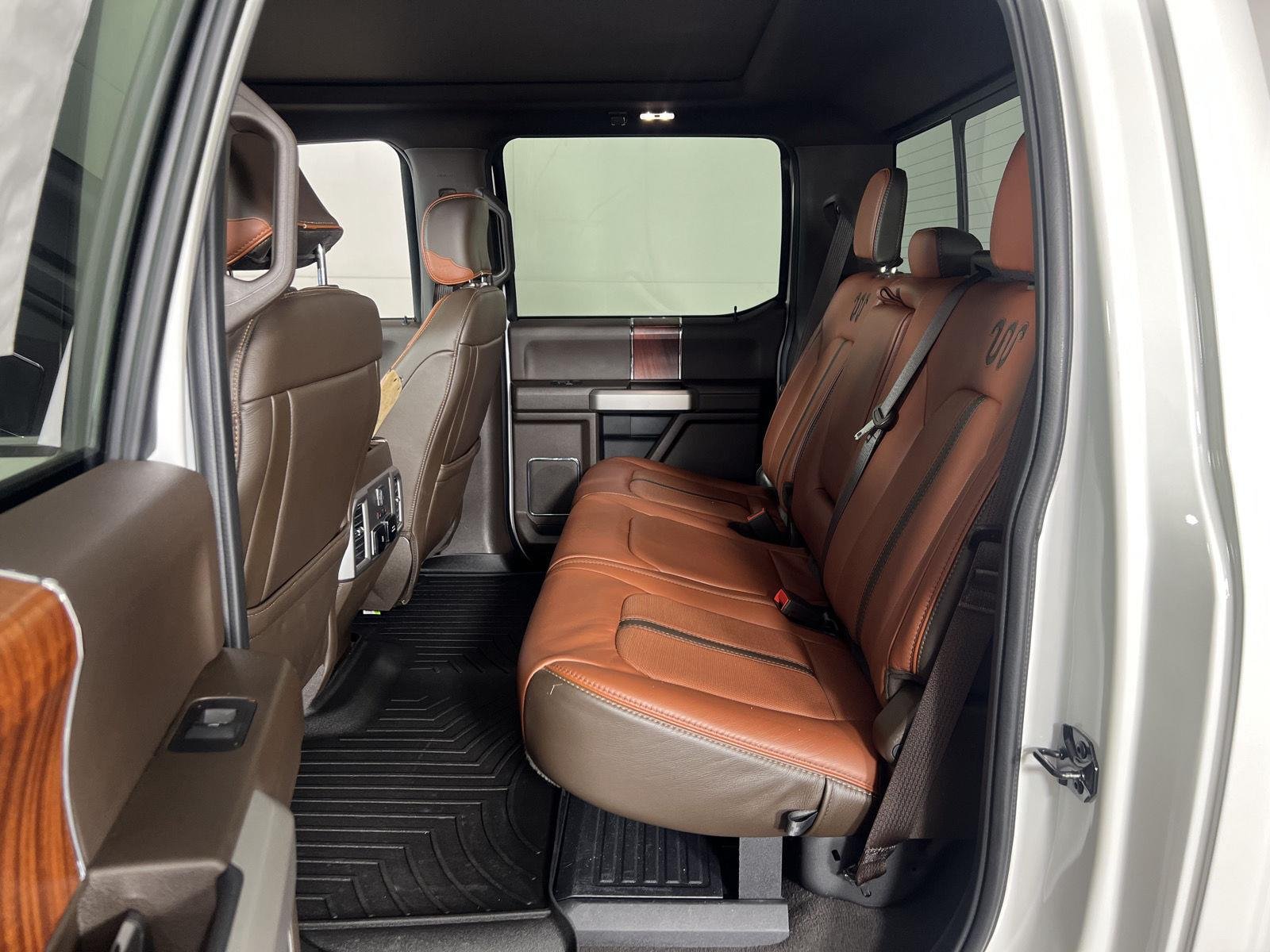 Used 2022 Star White Metallic Tri-Coat/Stone Gray Ford King Ranch image 13