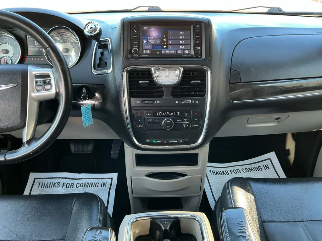 Used 2016 Silver Chrysler Touring image 18