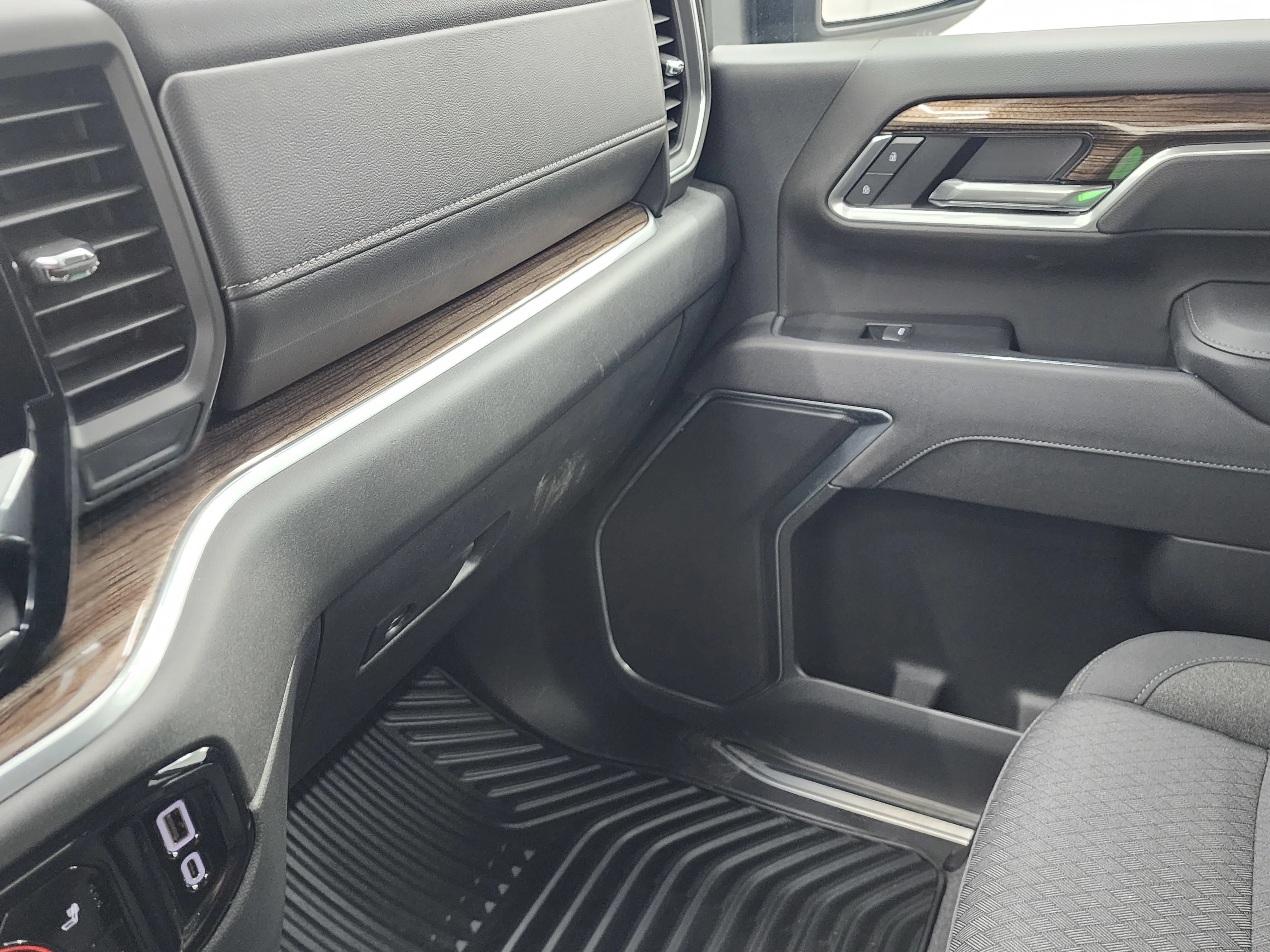 2025 Chevrolet Silverado 2500HD LT - Photo 13