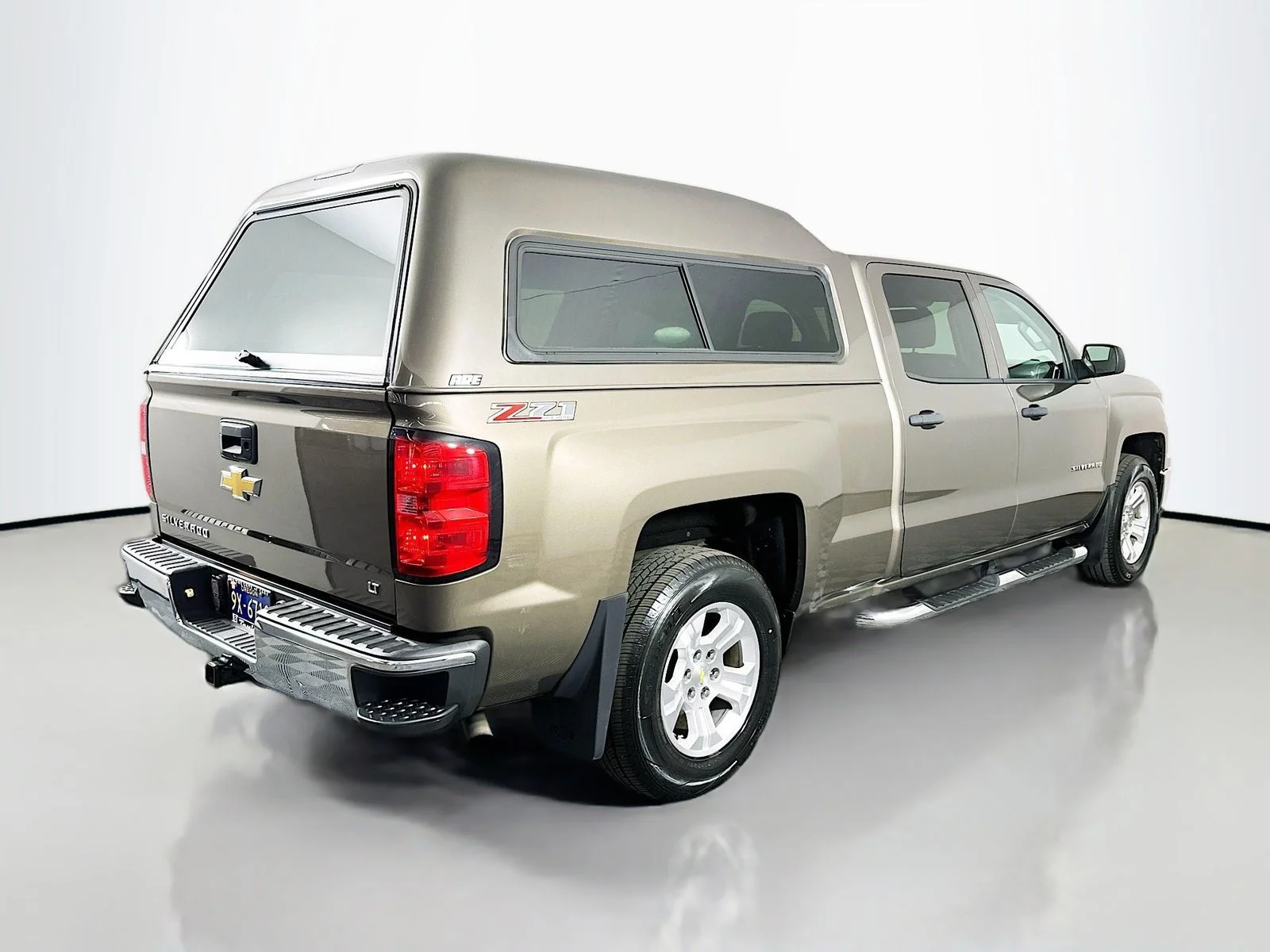 Used 2014 Brownstone Metallic Chevrolet LT image 8