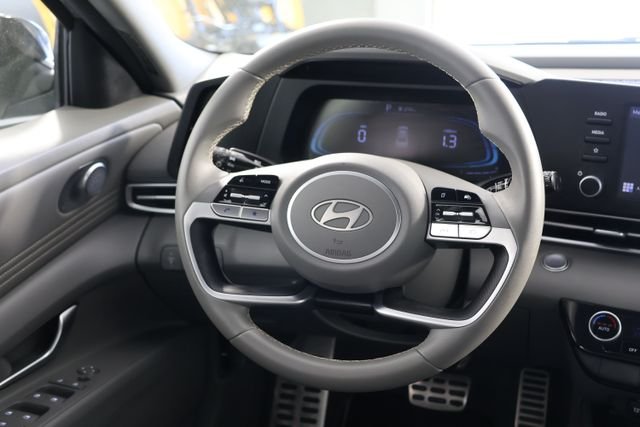 Used 2026 Silver Hyundai SEL Sport image 10