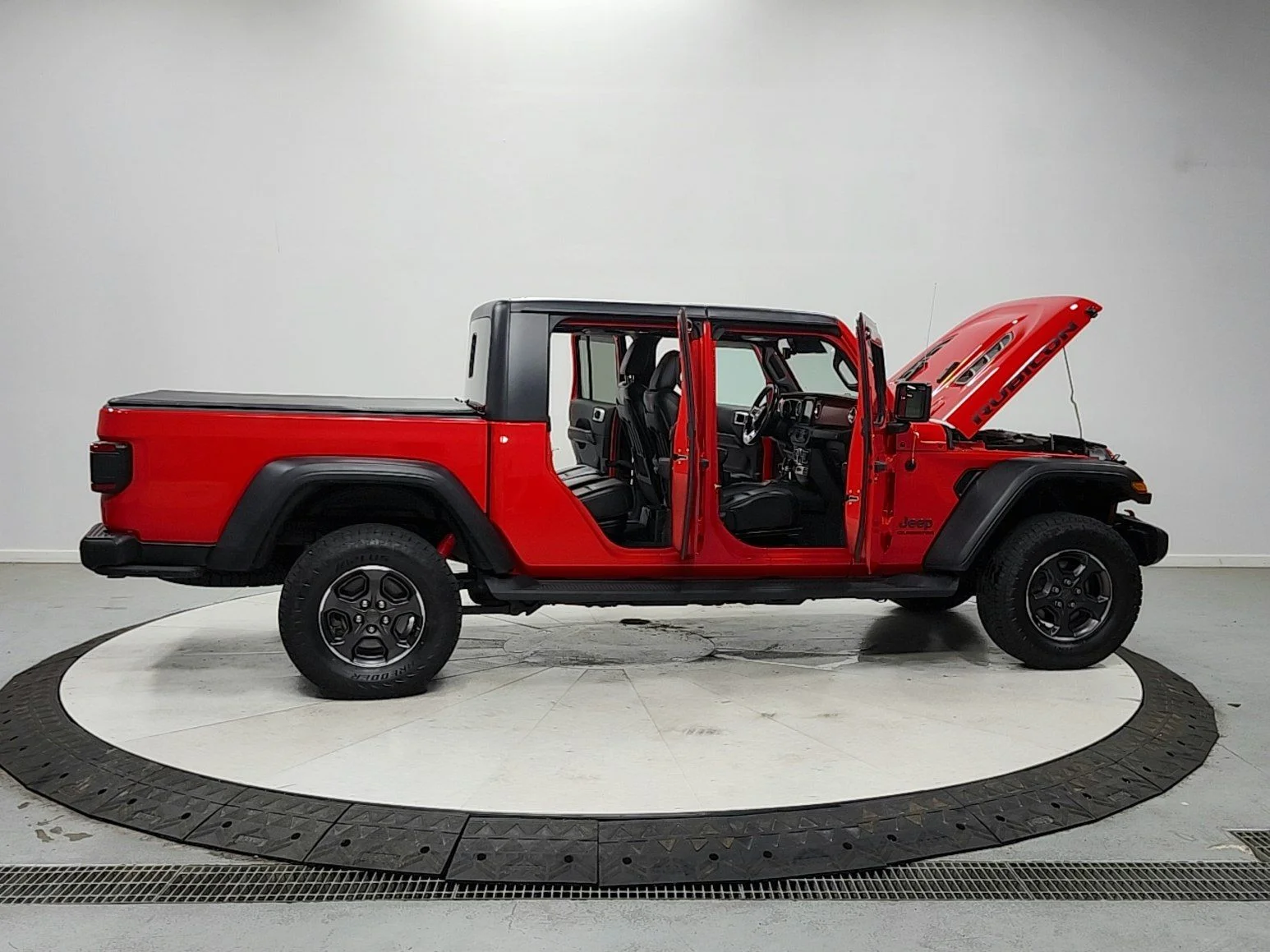 Used 2020 Firecracker Red Clearcoat Jeep Rubicon image 16