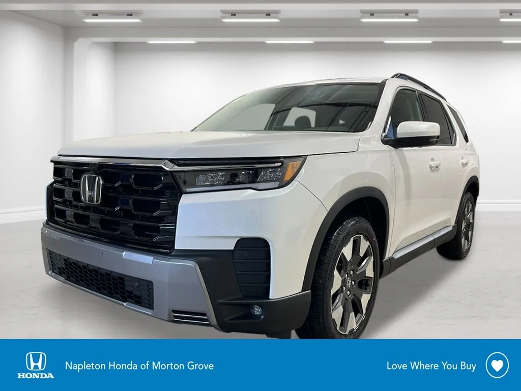 2026 Honda Pilot Touring AWD's photo