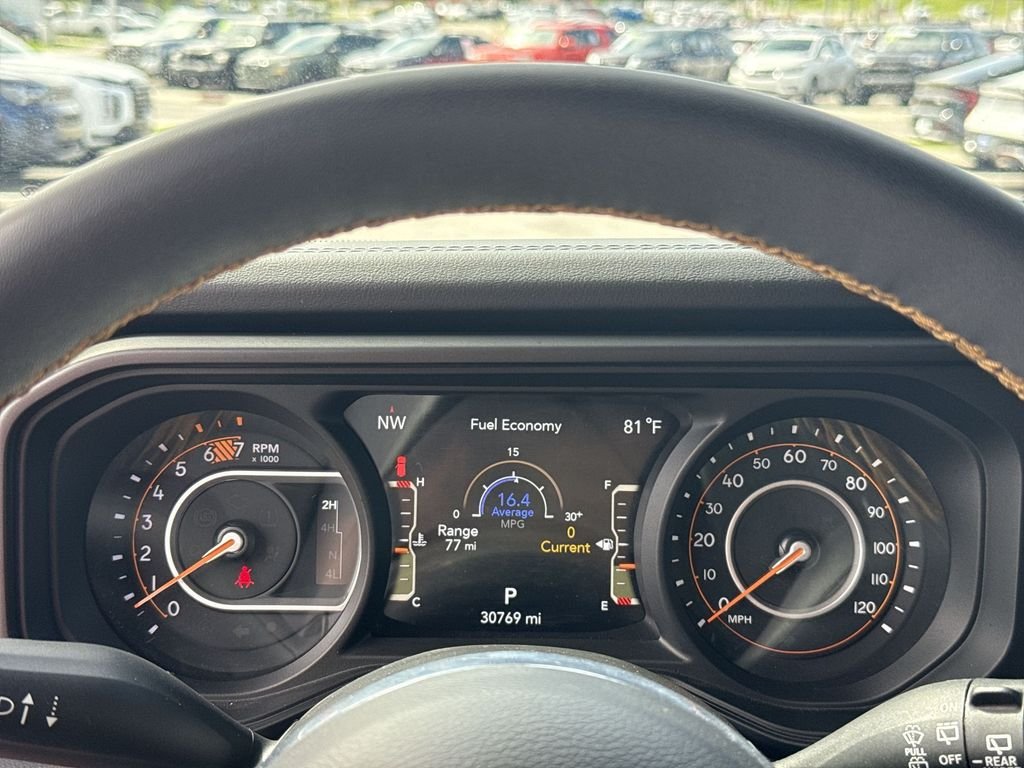 Used 2024 Red Jeep Sahara image 17