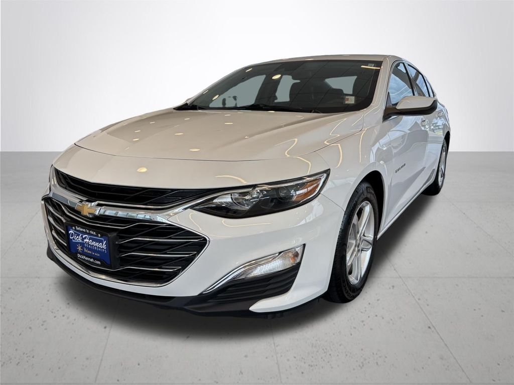 Used 2020 Summit White Chevrolet LS image 2