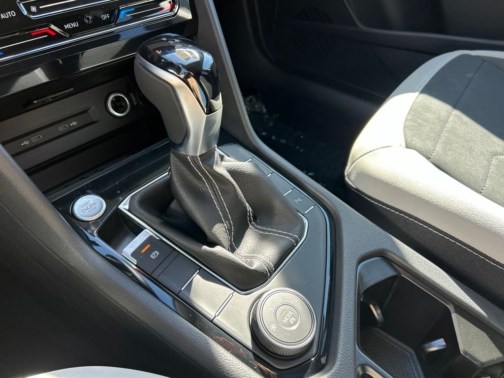 New 2026 Gray Volkswagen 1.5T SE image 35