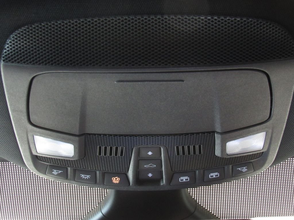 2022 Ford Edge ST - Photo 27