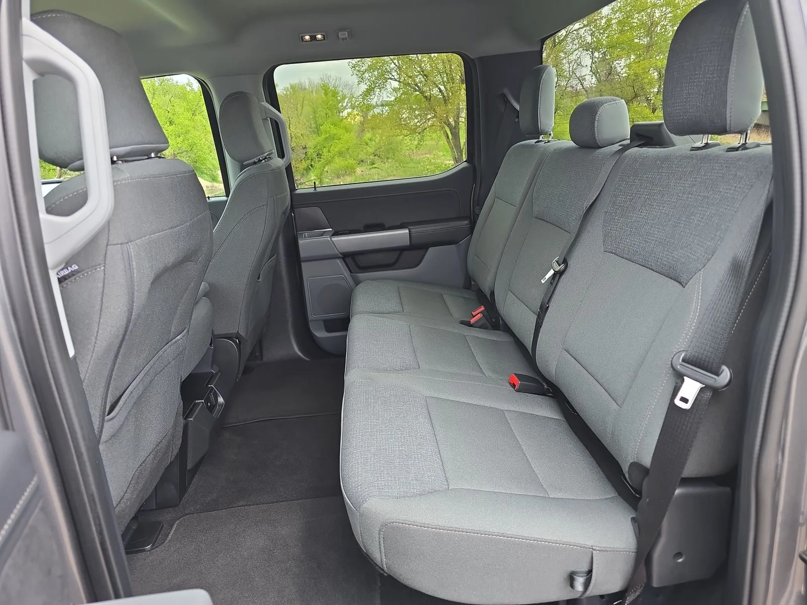 Used 2025 Carbonized Gray Metallic Ford XLT image 7