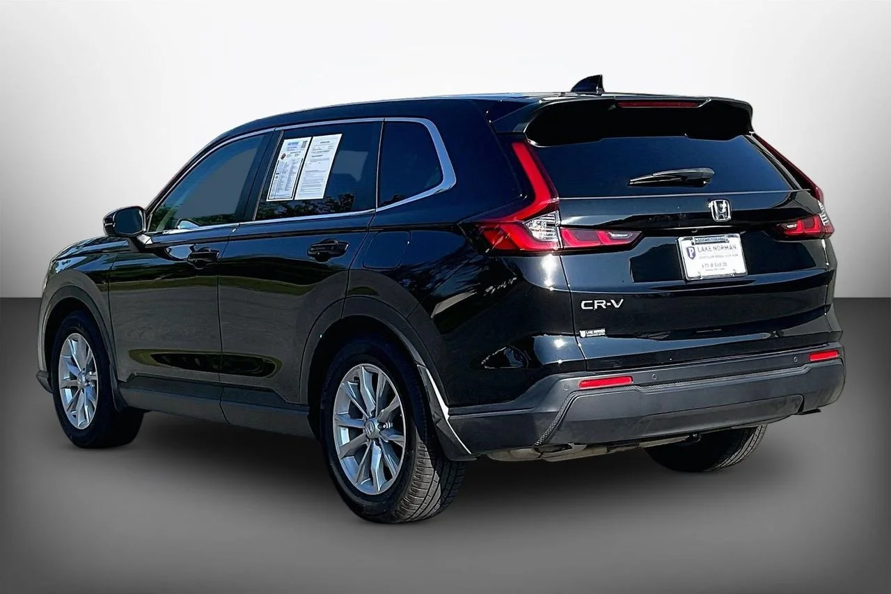 Certified Used 2023  Honda EX-L image 6