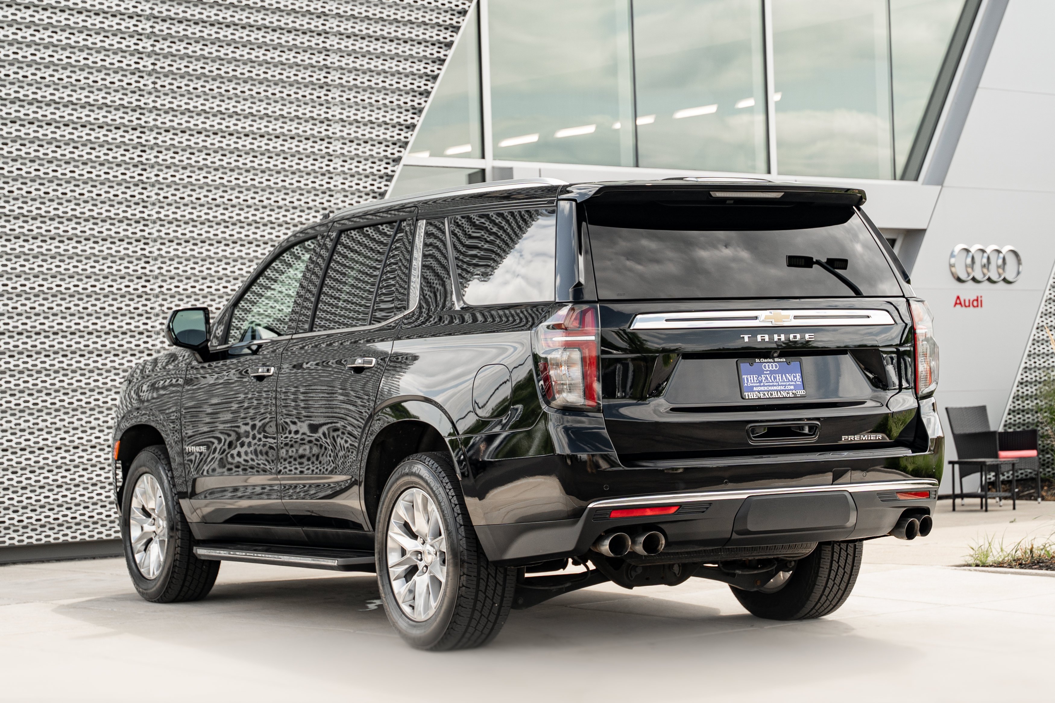 Used 2021 Black Chevrolet Premier image 5