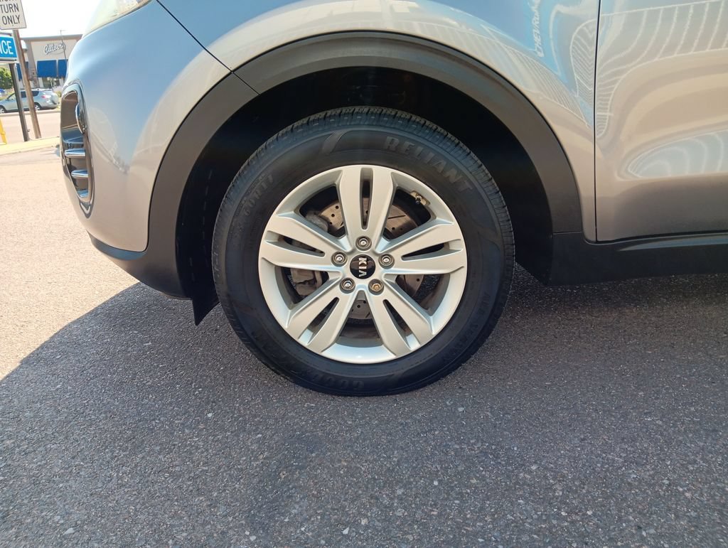 Used 2017 Mineral Silver Kia LX image 26