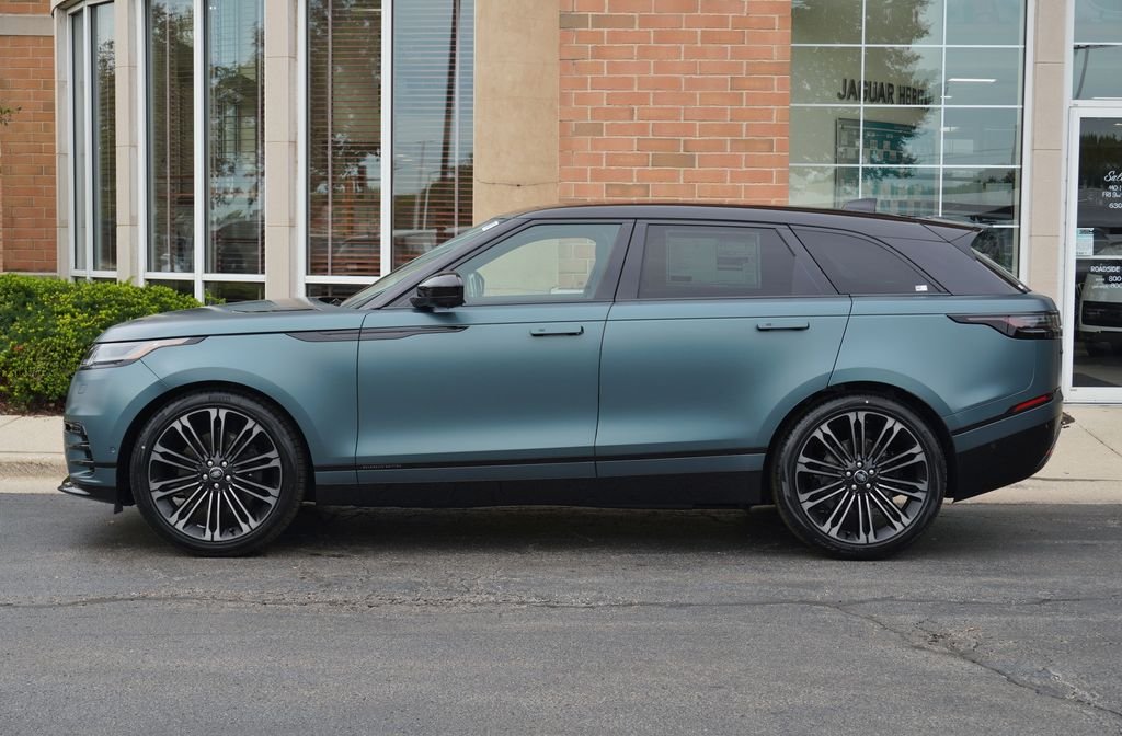 New 2026 Giola Green Land Rover Belgravia Edition Satin image 2