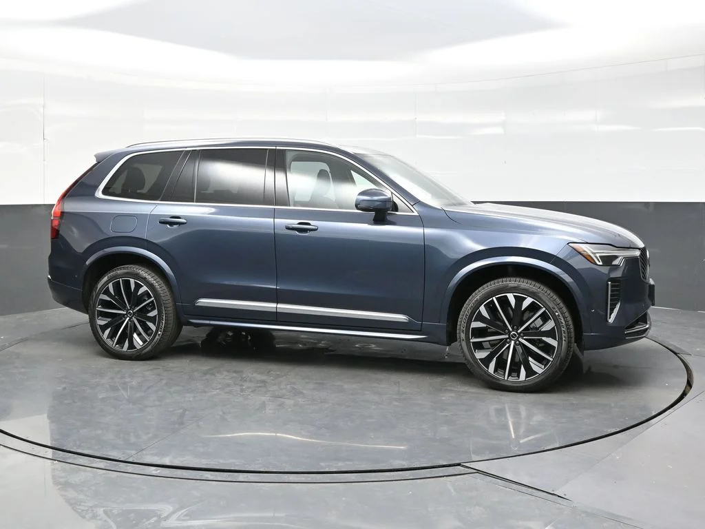 New 2026 Denim Blue Volvo T8 Plus image 8