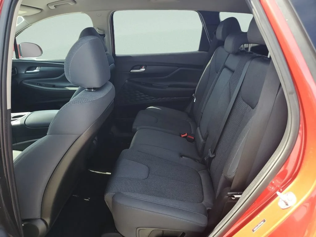 Used 2023 Red Hyundai SEL image 10
