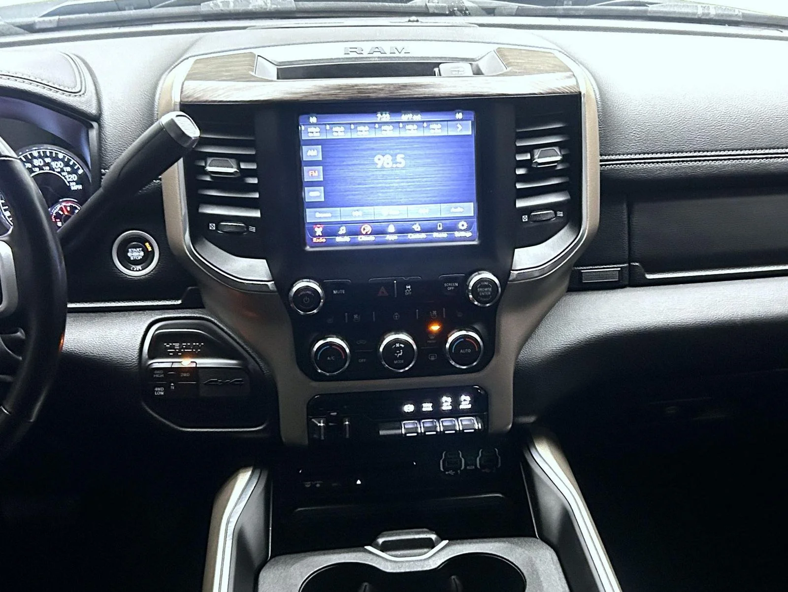 Used 2019 Gray Ram Laramie image 13