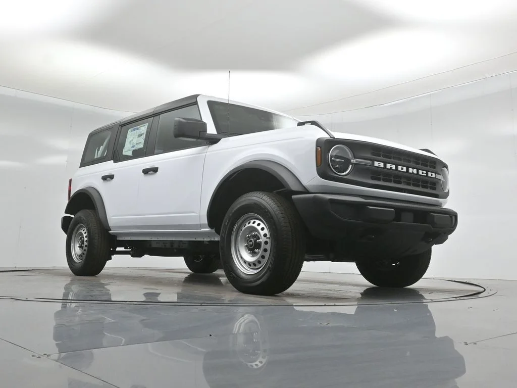 New 2026 White Ford Base image 44