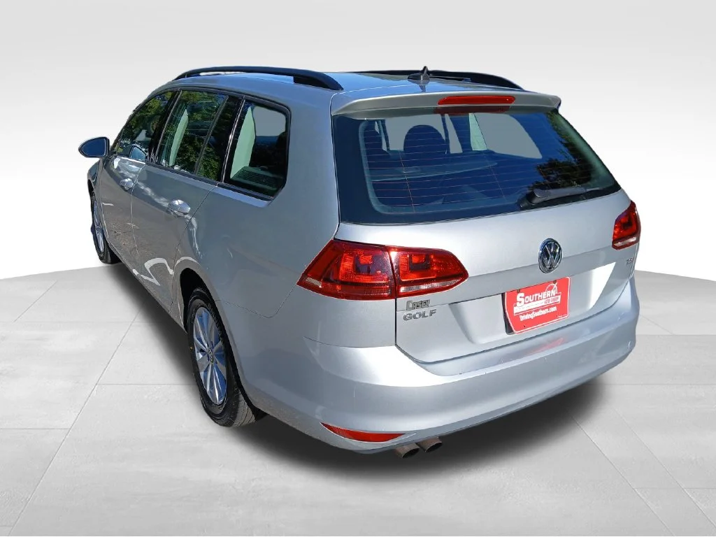 Used 2017 Silver Volkswagen S image 7