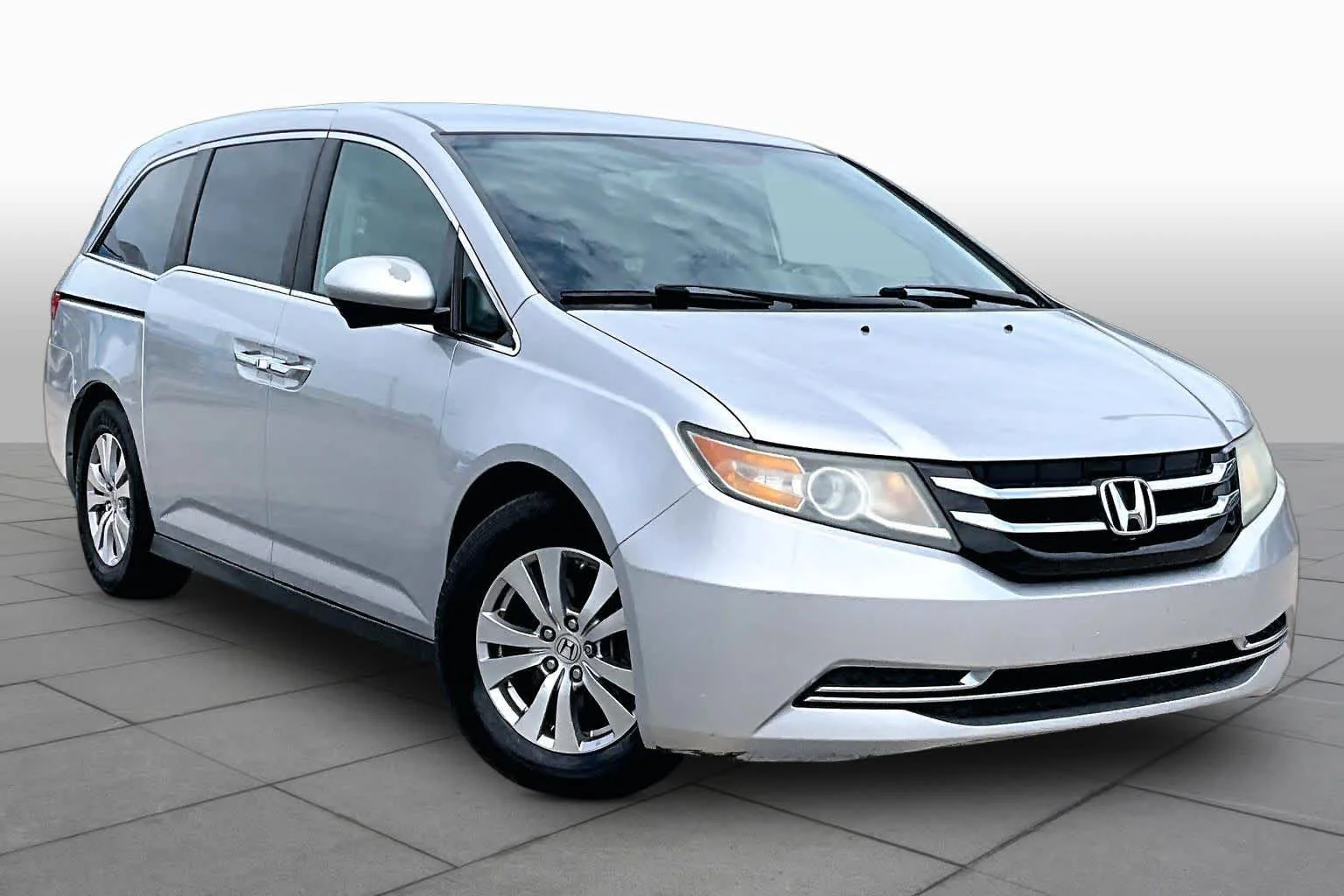 Pre-Owned 2014 Honda Odyssey EX