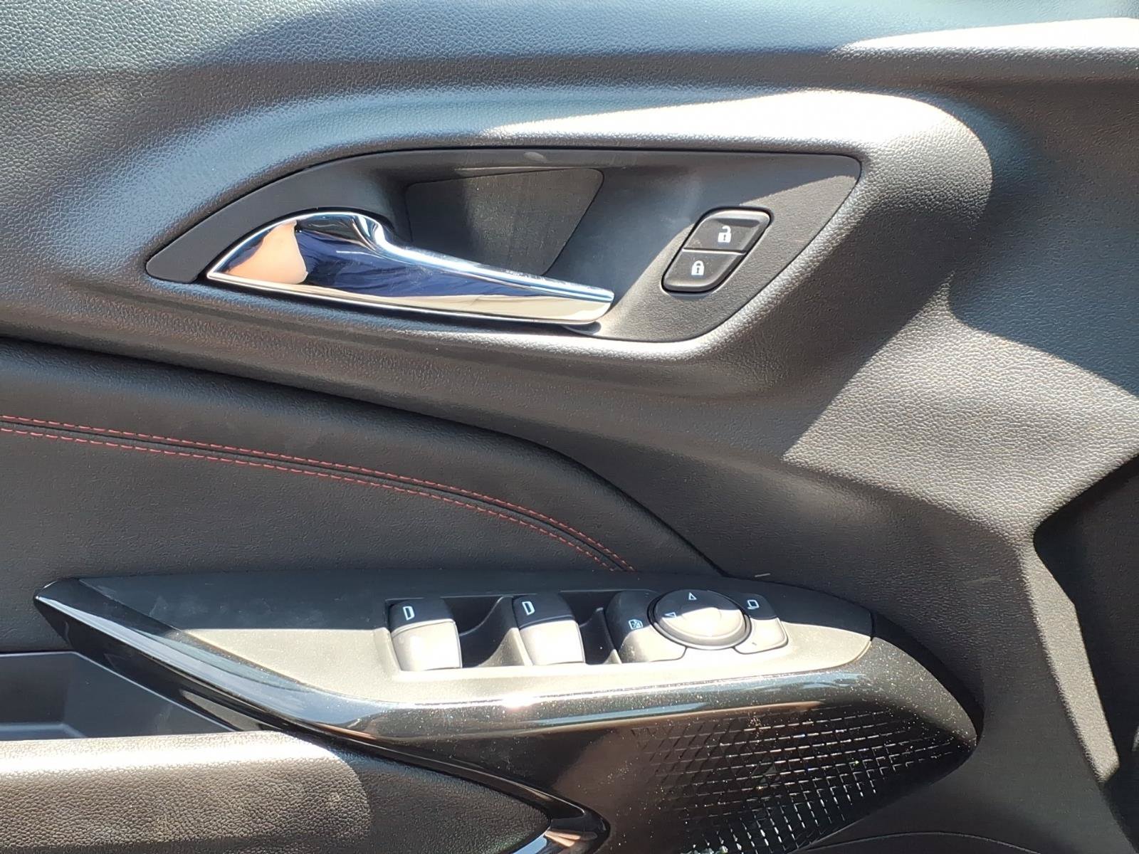 2026 Chevrolet Trax RS - Photo 13