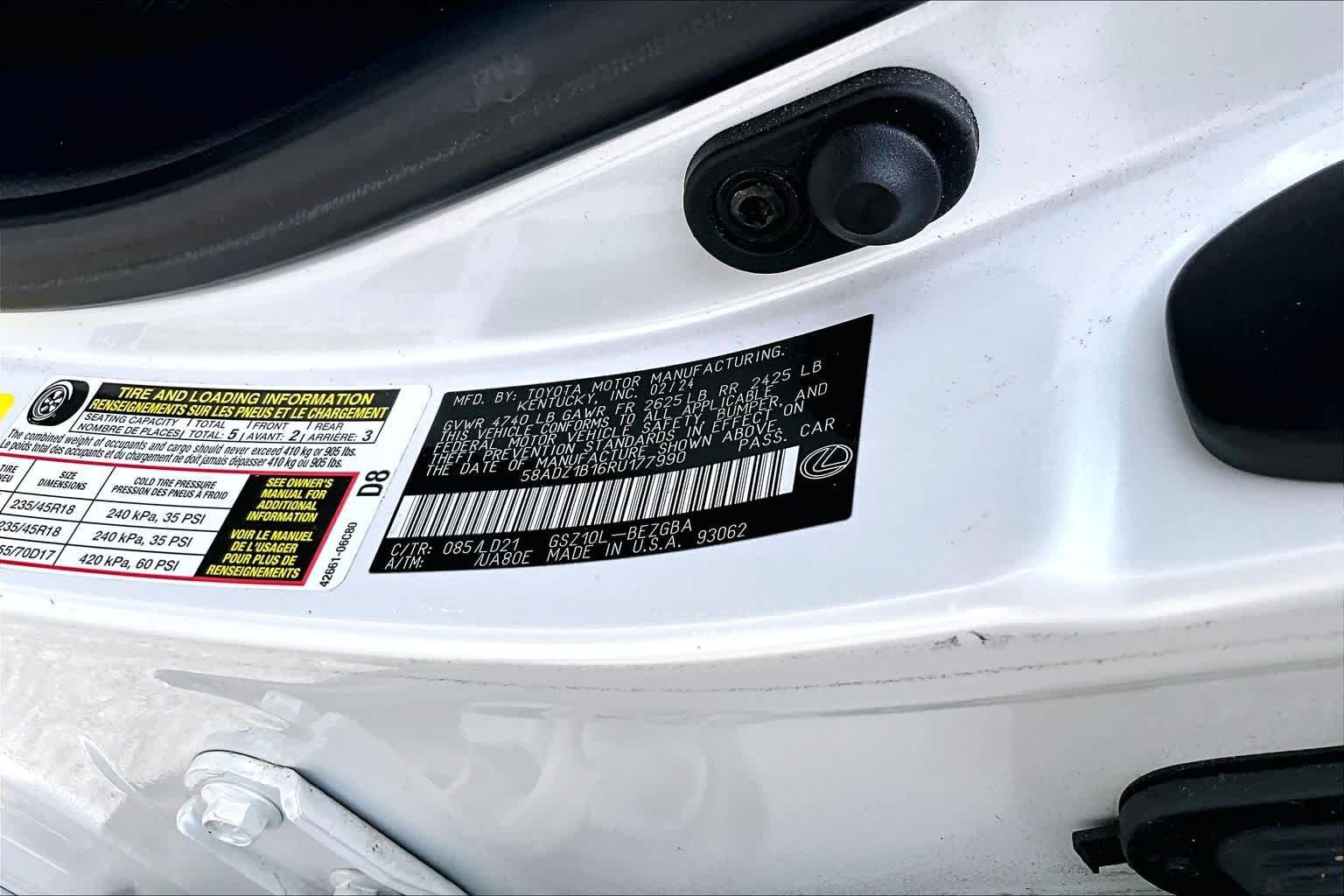 Used 2024 Eminent White Pearl Lexus  image 35