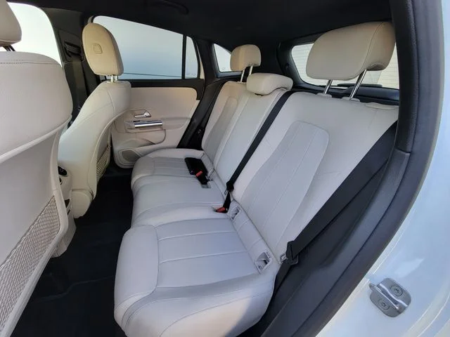 Used 2025 White Mercedes-Benz GLA 250 image 20
