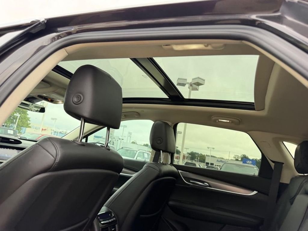 Used 2018 Dark Granite Metallic Cadillac Premium Luxury FWD image 10