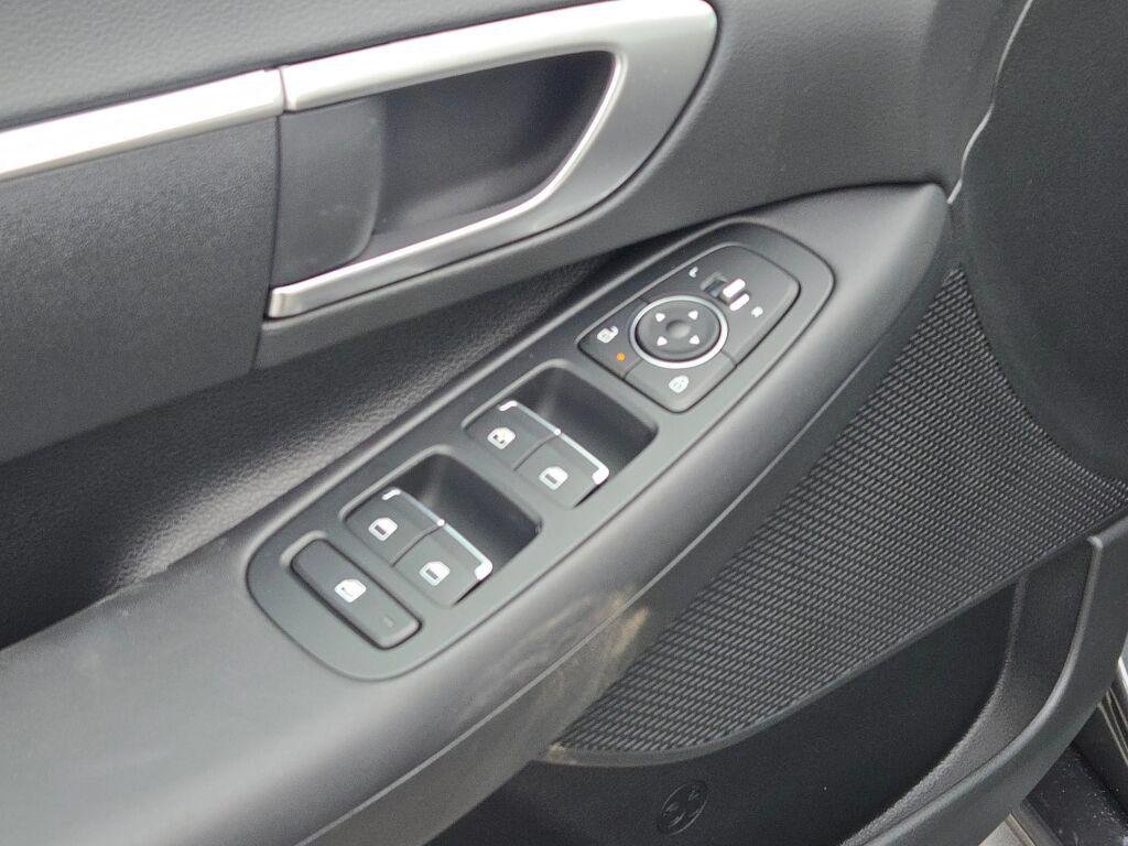 New 2026 Gray Hyundai SE image 20