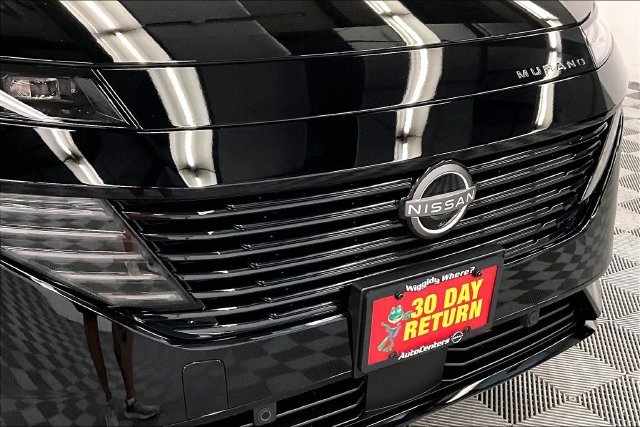 New 2026 Super Black Nissan Platinum image 15