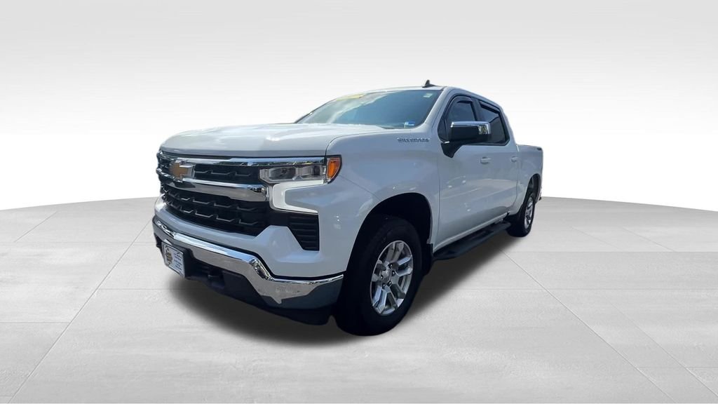 Used 2023 Summit White Chevrolet LT image 13