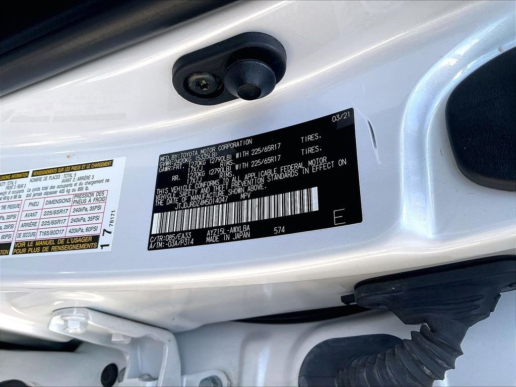 Used 2021 White Lexus 300h image 35