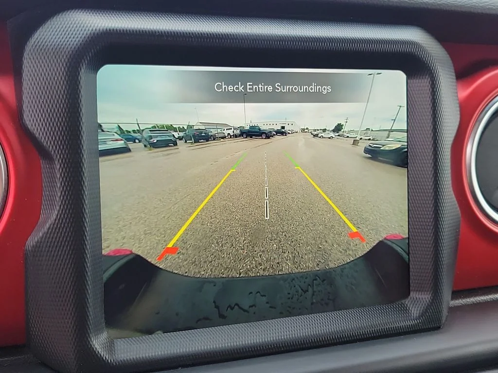 Used 2022 Gray Jeep Rubicon image 23