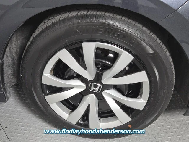 Certified Used 2025 Meteorite Gray Metallic Honda LX image 44