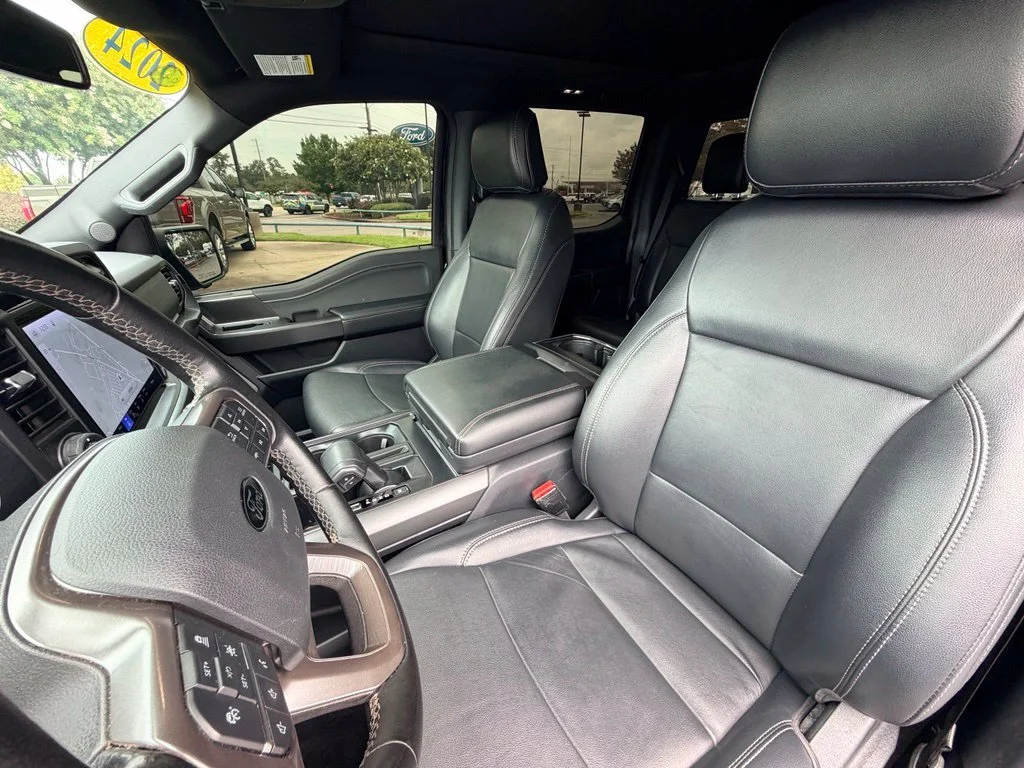 Used 2024 Black Ford XLT image 27