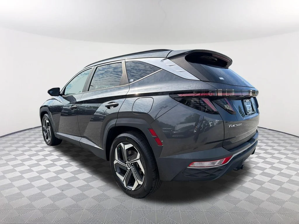 Used 2022 Gray Hyundai SEL image 7